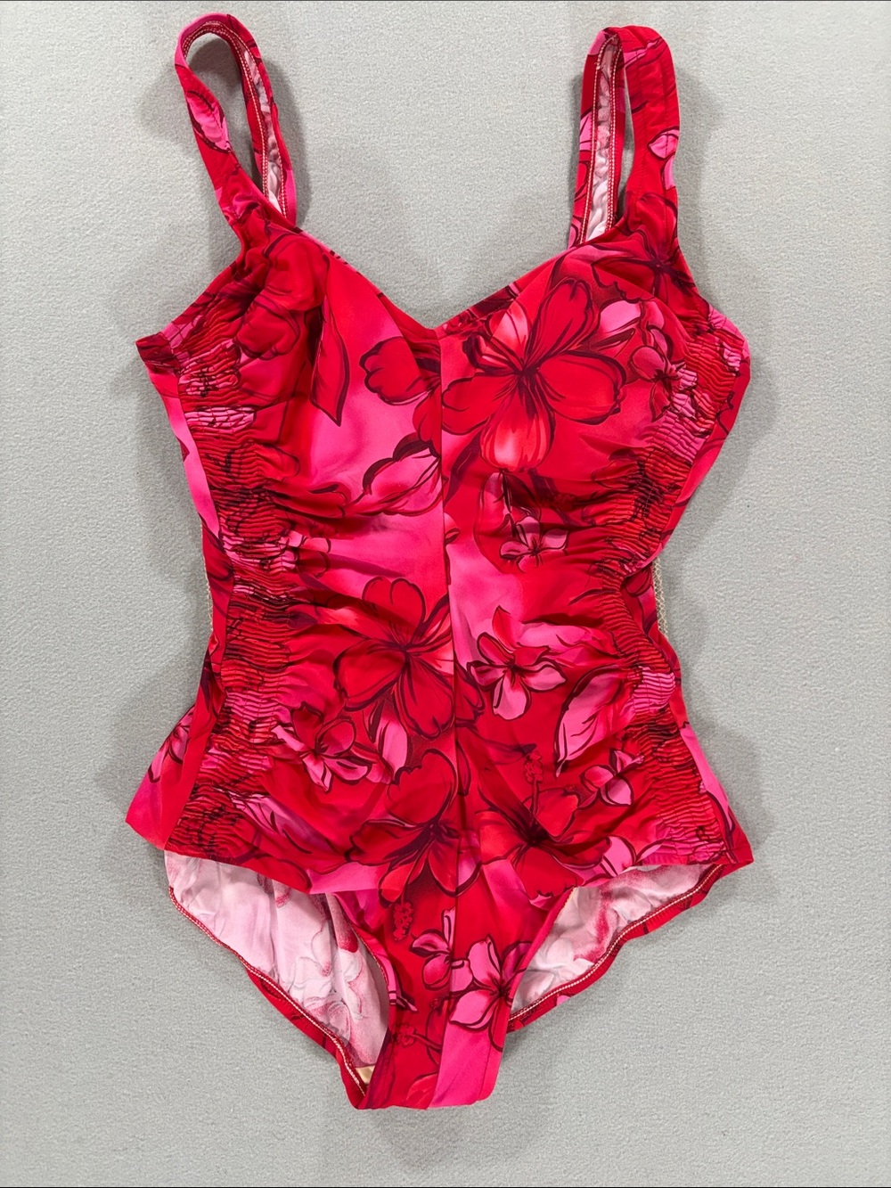 Maxine bright pink Floral vintage style One-Piece Swimsuit never worn 16